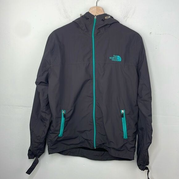 The North Face Women’s Rain Jacket Gray size Medium/Large - Picture 1 of 16